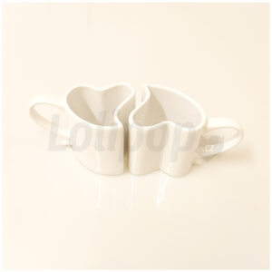 Sada zamilovaných hrnků ve tvaru srdíček